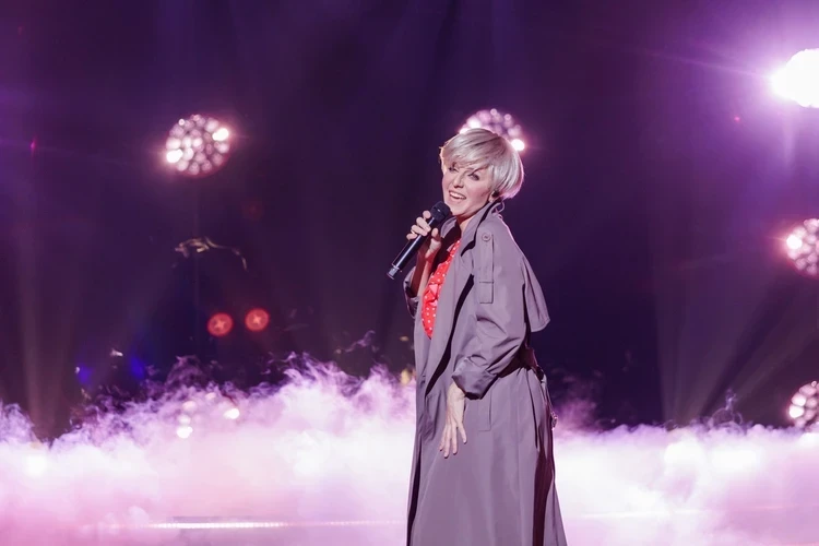 Молодая артистка растрогала Юрия Стоянова: "Под эту песню всем двором и проводили Илюшу"