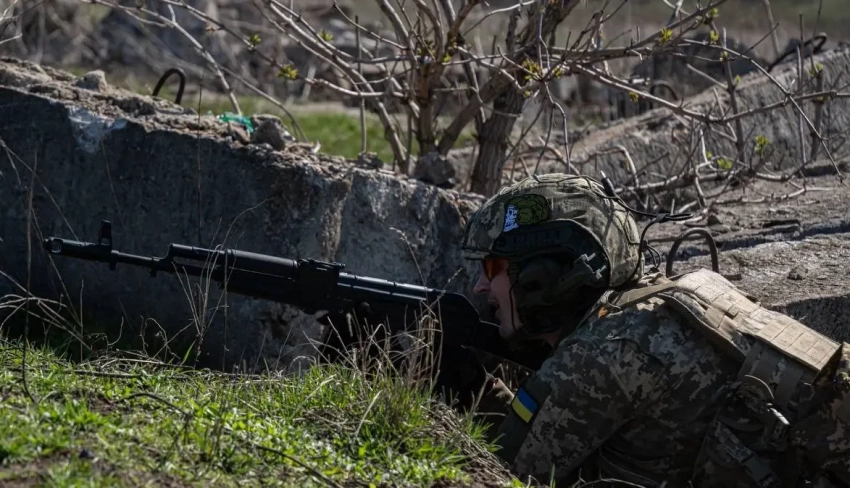 ВС РФ начали бой за Новониколаевку, украинские пользователи назвали солдат ВСУ, оставшихся к югу от реки Солёная, обречёнными
