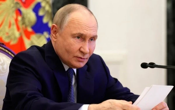 Путин предупредил о рисках утраты суверенитета из-за зависимости от продажи нефти и газа