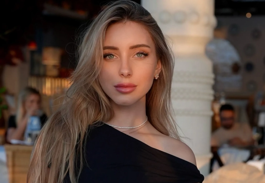 "Нужный человек притянется к вашей личности, а не к тактике". Юлия Вавилова рассказала о том, как привлечь в свою жизнь миллиардера